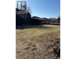 620 ELM AVENUE N - 6