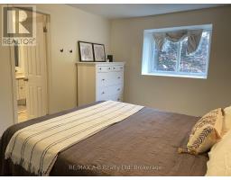 A - 175 VERMONT STREET - 18