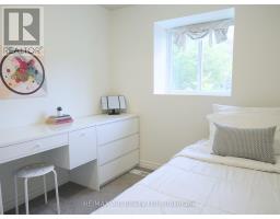 A - 175 VERMONT STREET - 25