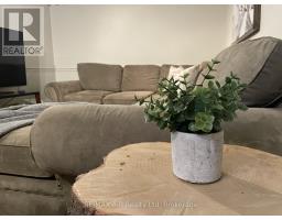 A - 175 VERMONT STREET - 28