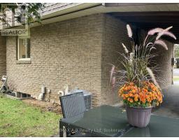 A - 175 VERMONT STREET - 36