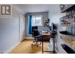 104 TRINITY STREET - 19