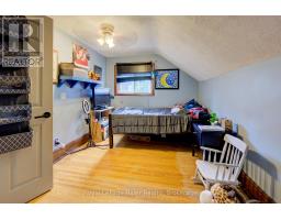 104 TRINITY STREET - 21