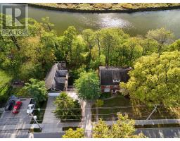 276 EMILY STREET N - 12