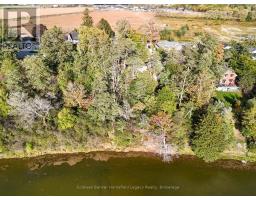 276 EMILY STREET N - 15