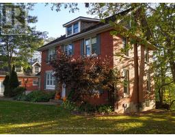 276 EMILY STREET N - 3