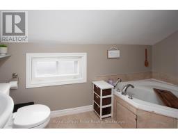 53 GEORGE STREET E - 27