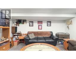 202 ST. DAVID STREET - 17