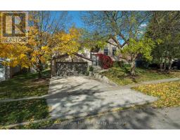 41 SHOEMAKER CRESCENT - 2