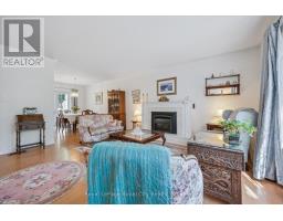 6 FAIRMEADOW DRIVE - 11