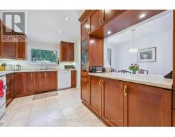 6 FAIRMEADOW DRIVE - 16