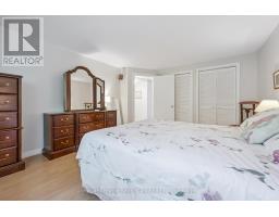 6 FAIRMEADOW DRIVE - 25