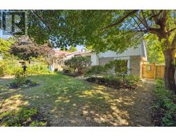 6 FAIRMEADOW DRIVE - 34