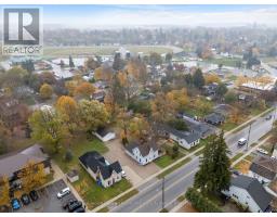 157 ALBERT STREET - 38