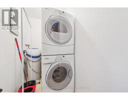 1410 - 35 GREEN VALLEY DRIVE - 22