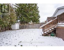 1047 DEVONSHIRE AVENUE - 12