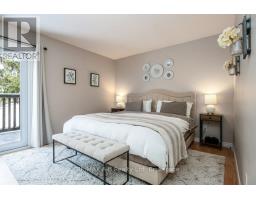 1047 DEVONSHIRE AVENUE - 31