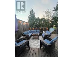 1047 DEVONSHIRE AVENUE - 42