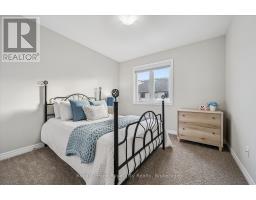 61 MIRANDA PATH - 25