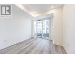 1601 - 15 WELLINGTON STREET S - 17