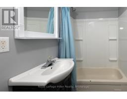 529 ALBERT STREET - 16