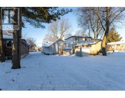 529 ALBERT STREET - 22