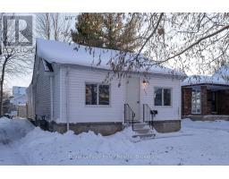 529 ALBERT STREET - 3