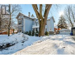 126 JOHN STREET N - 5