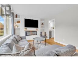 239 CLARKE STREET N - 5