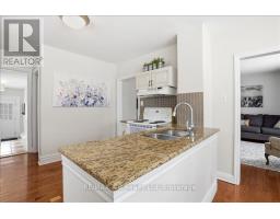 296 HURON STREET - 13