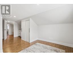 296 HURON STREET - 32