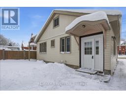 296 HURON STREET - 40