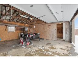296 HURON STREET - 44