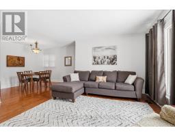 296 HURON STREET - 7