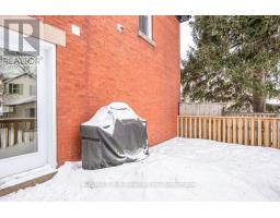 2 LOVEYS STREET E - 11