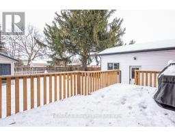 2 LOVEYS STREET E - 12