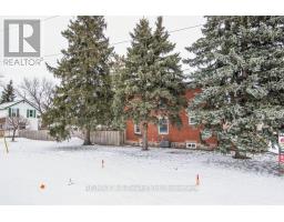 2 LOVEYS STREET E - 3