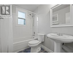 228 CONNAUGHT STREET - 23