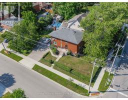 228 CONNAUGHT STREET - 40