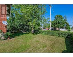 228 CONNAUGHT STREET - 5