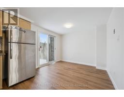 896 ELGIN STREET N - 11