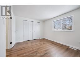 896 ELGIN STREET N - 23