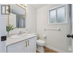 896 ELGIN STREET N - 25