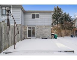 896 ELGIN STREET N - 28