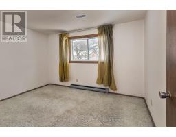 70 BEDFORD DRIVE - 12