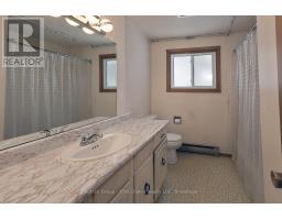 70 BEDFORD DRIVE - 14