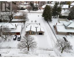 70 BEDFORD DRIVE - 31