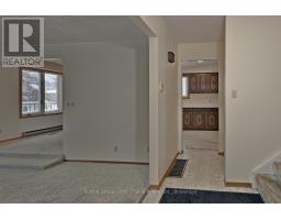 70 BEDFORD DRIVE - 7