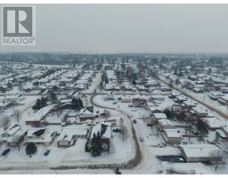 837 EDGAR STREET W - 32