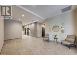 605 - 108 GARMENT STREET - 14